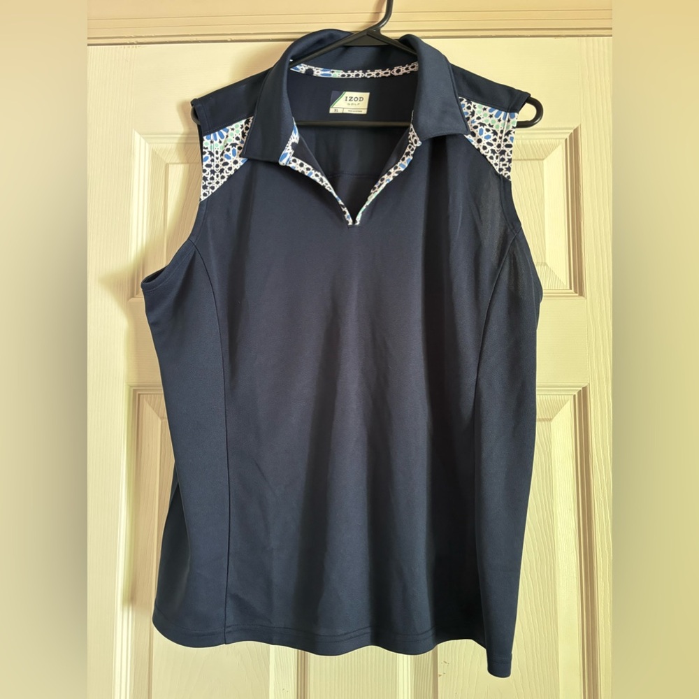 NWT Women’s Izod gold tank